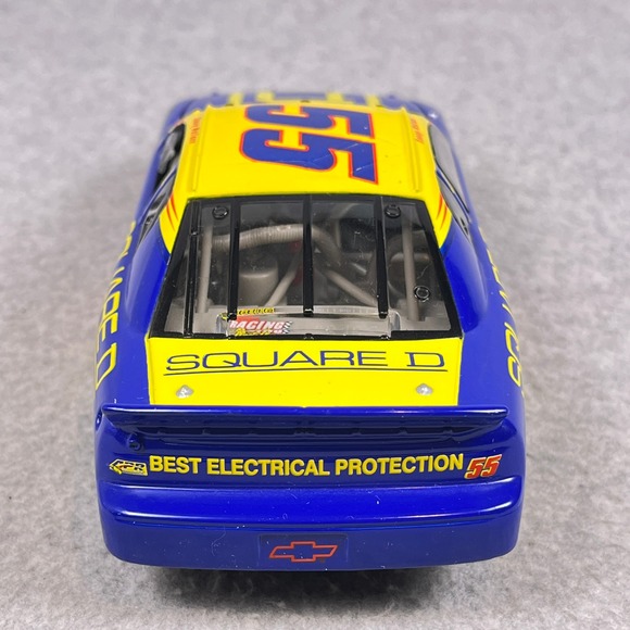 Kenny Wallace #55 Square D 1999 Monte Carlo 1:24 Action RCCA Bank Diecast - Picture 6 of 12